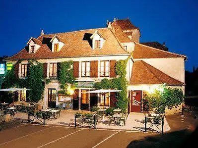 **  Hotel Logis La Garissade Murat Francia